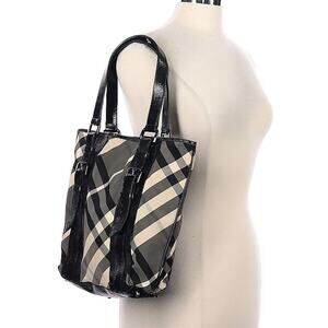 Vintage Burberry Canvas Black White Plaid Bucket Tote Plaid Leather Signature